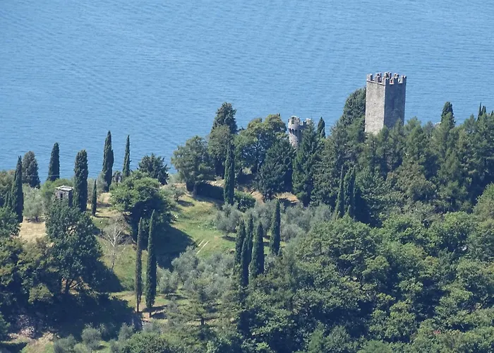 Tre Finestre Sul *