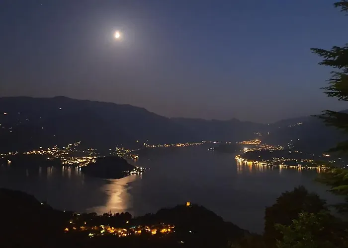 Tre Finestre Sul Perledo